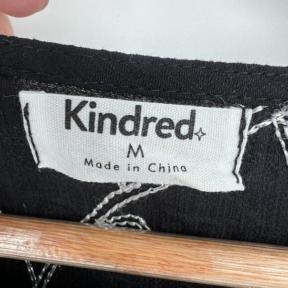 Kindred Blouse Top Womens M Black White Embroidered Boho Cottagecore Floral - Picture 7 of 9